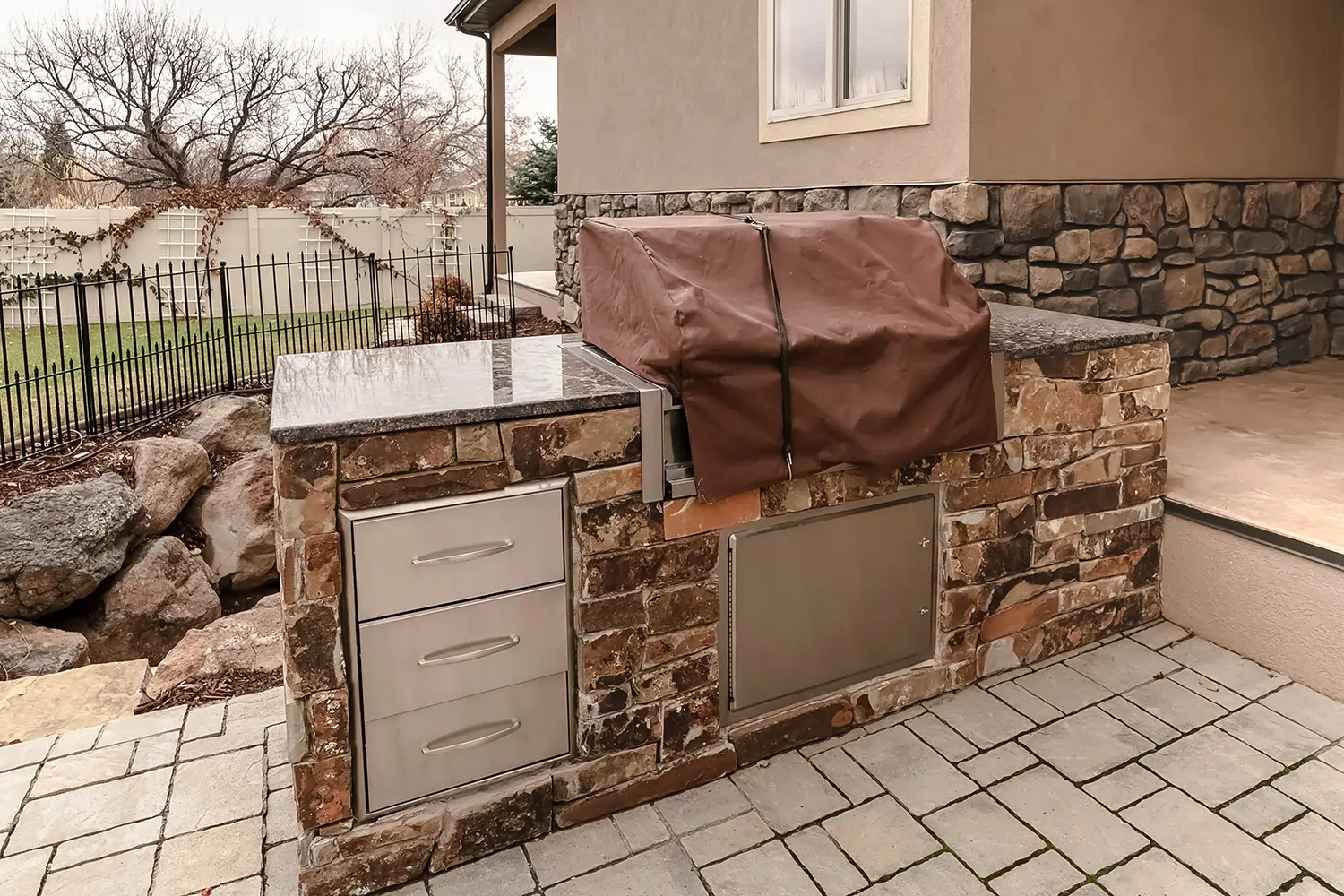 Outdoor Kitchen installed by My Outdoor Scapes