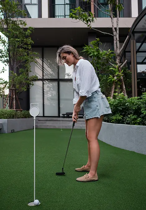 Backyard golf green installation from Outdoorscapes